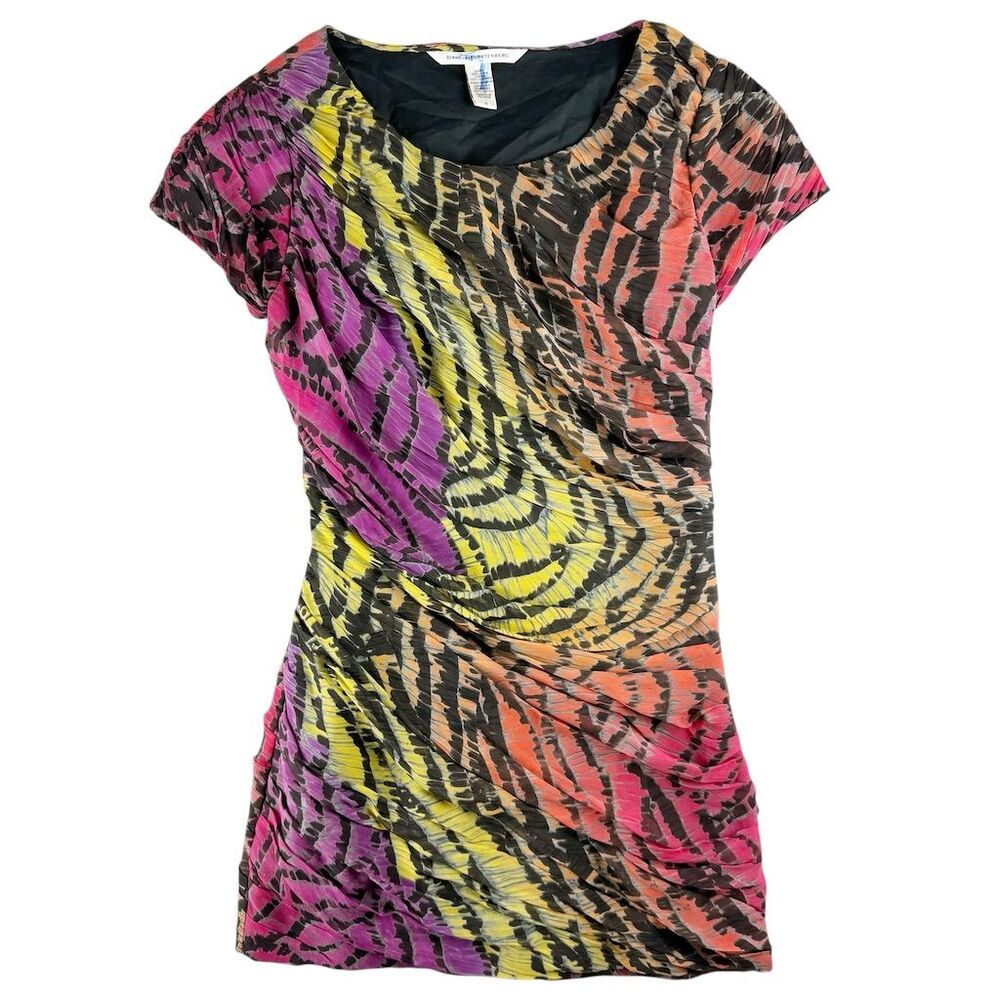 Diane von Furstenberg Erosa Silk Dress Size 6 Chiffon Ruffle V-Neck Mini